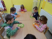 Kuchařský den - připravujeme bramborový salát